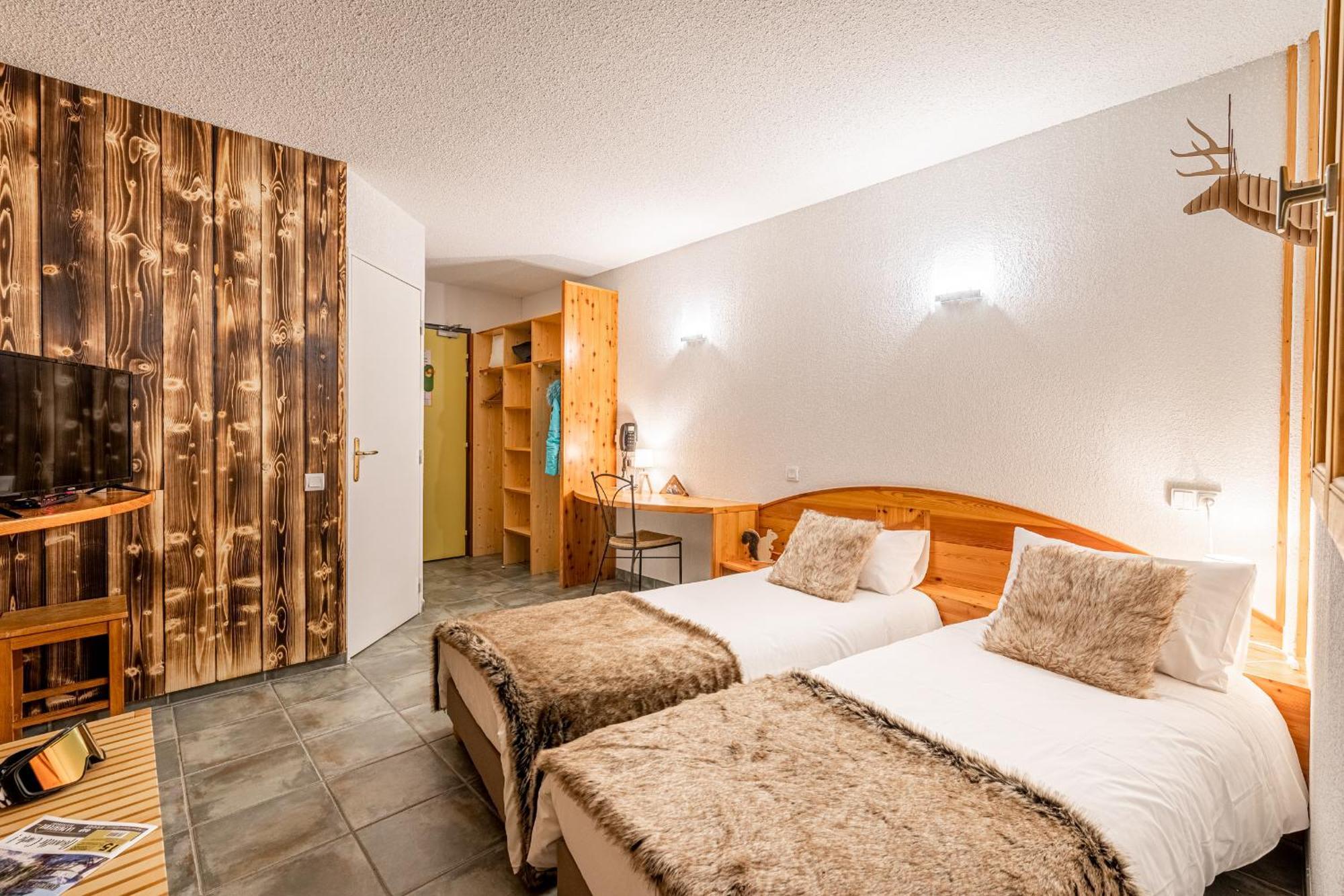 Sunweb Hotel L'Ecrin Des Neiges ลาจูดูลูป ภายนอก รูปภาพ