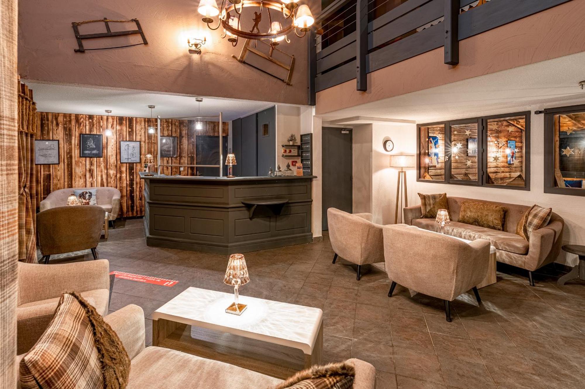 Sunweb Hotel L'Ecrin Des Neiges ลาจูดูลูป ภายนอก รูปภาพ