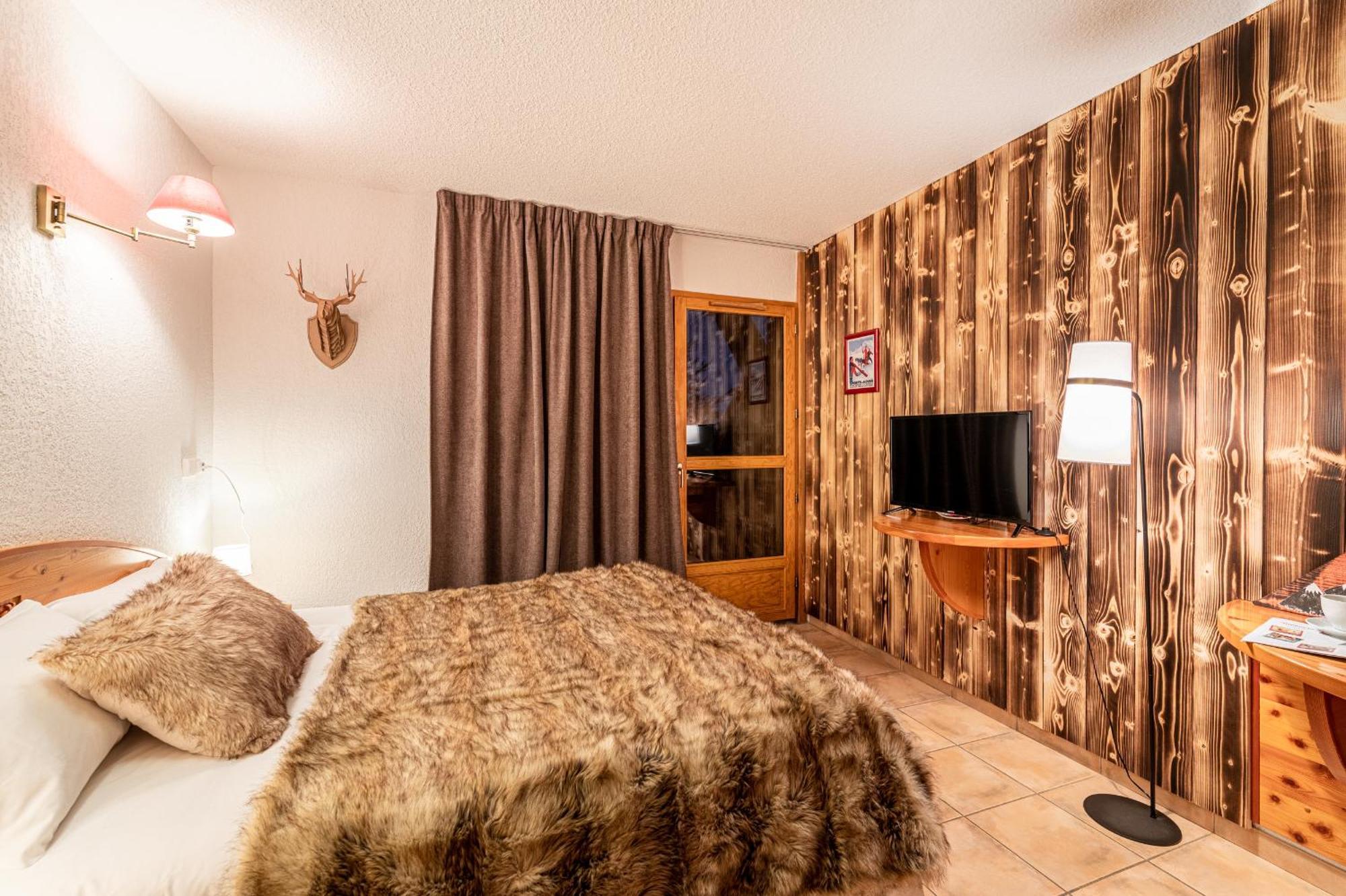 Sunweb Hotel L'Ecrin Des Neiges ลาจูดูลูป ภายนอก รูปภาพ